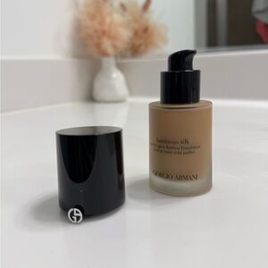 Giorgio Armani Luminous Silk Foundation -6.5